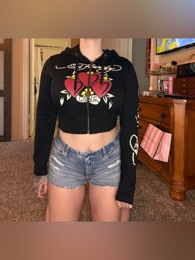 Ed hardy cropped hoodie